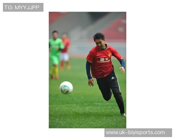 精彩赛事尽在俄杯足球直播全程跟踪与实时分析助你掌握比赛动态