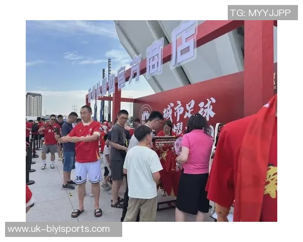 足球场营销新策略如何吸引更多球迷提升赛事观赏体验 足球场营销新策略如何吸引更多球迷提升赛事观赏体验